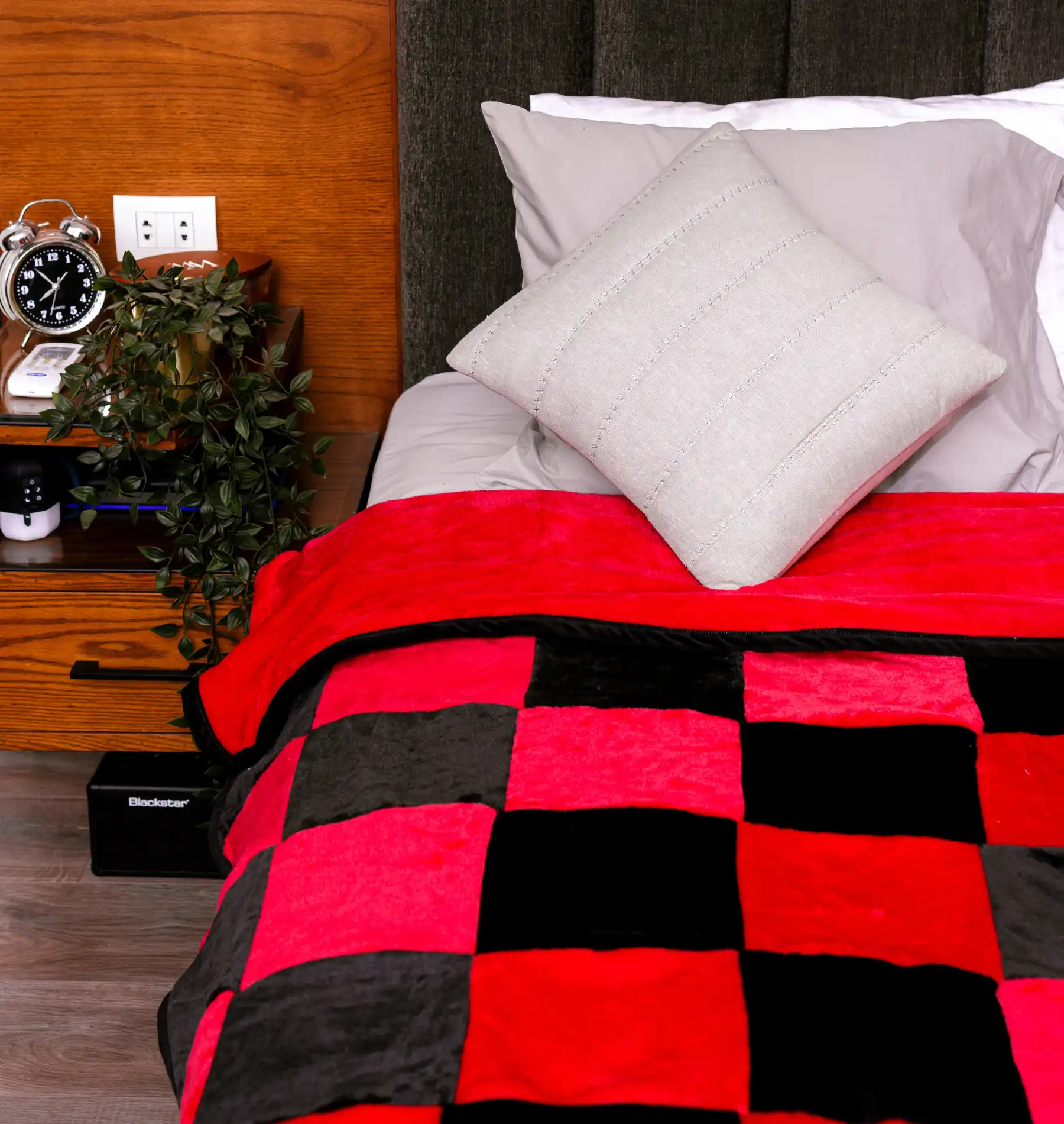 Double-Side Checkered Blanket (180*220) - Image 21