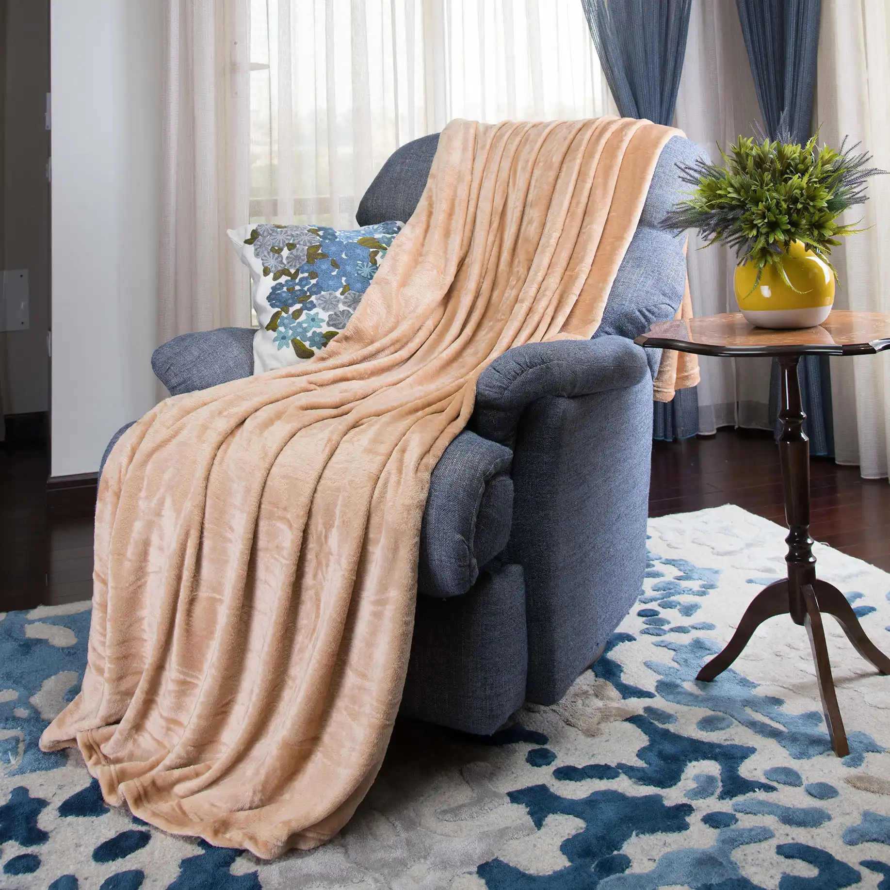 Microfiber Blanket (130 cm x 180 cm ) - Image 25