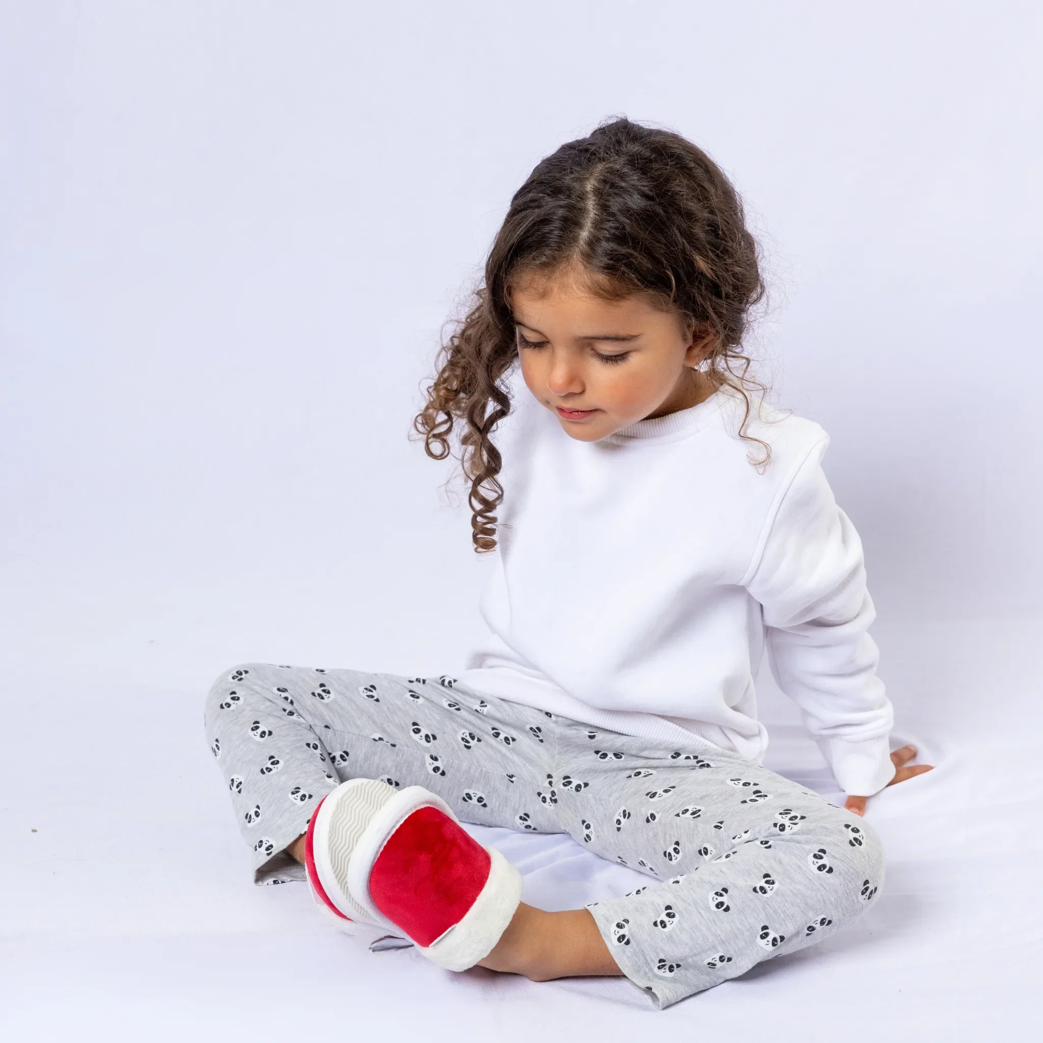 Plain with Fur Winter Slipper - Kids - Image 30
