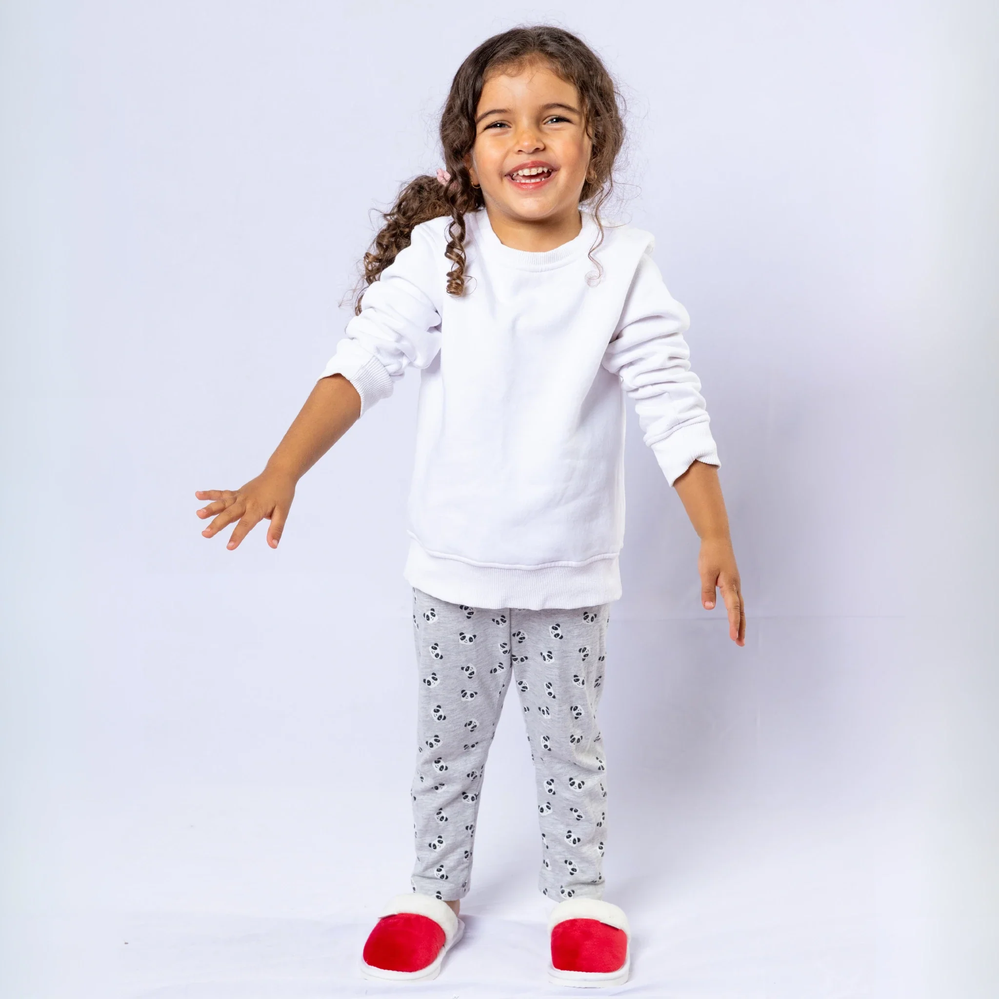 Plain with Fur Winter Slipper - Kids - Image 31