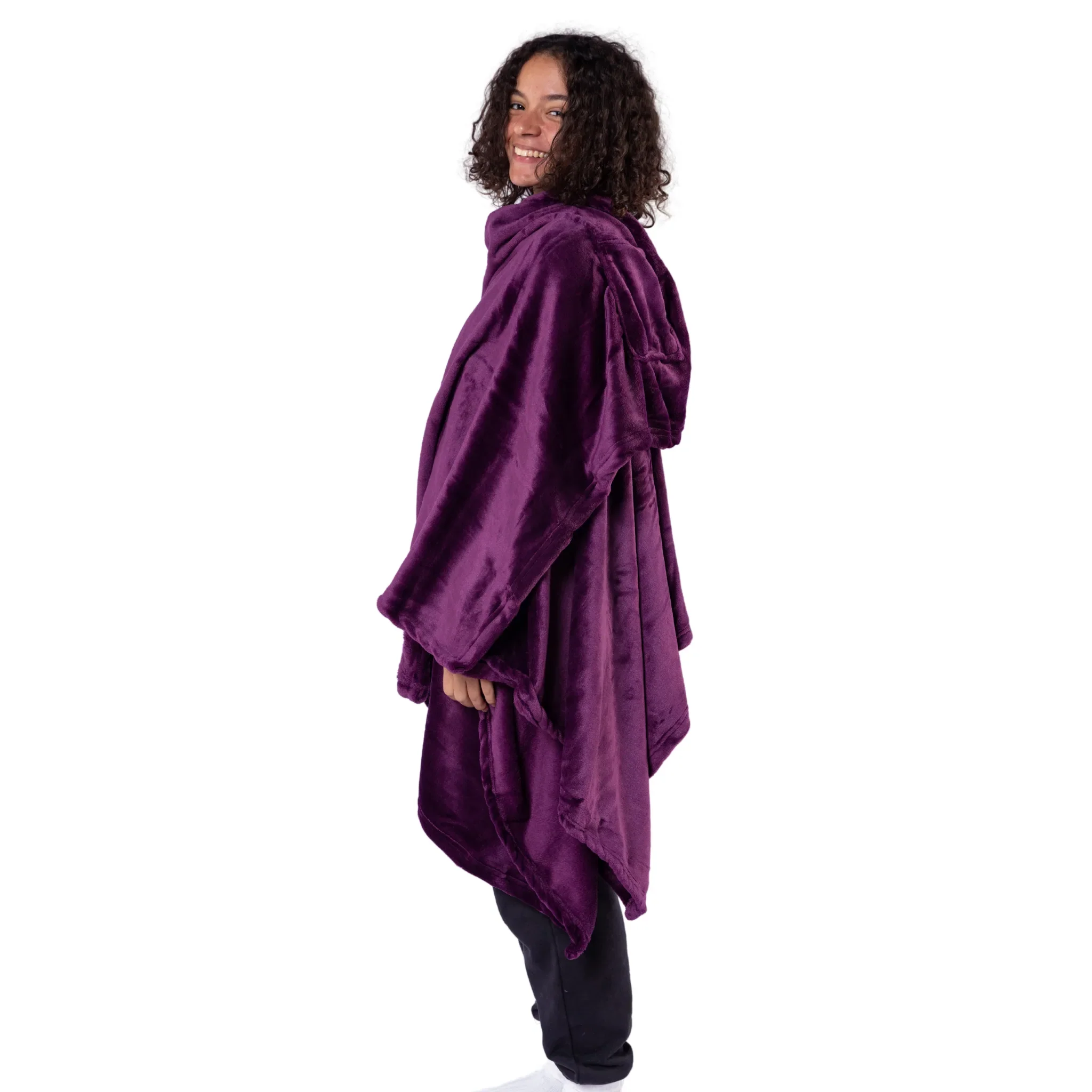 Throw with Pockets - Image 9
